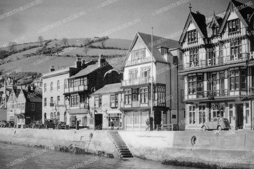 Historical photograph of Dartmouth's South Embankment in the 1930's, showing Jawbones Hill in the distance.